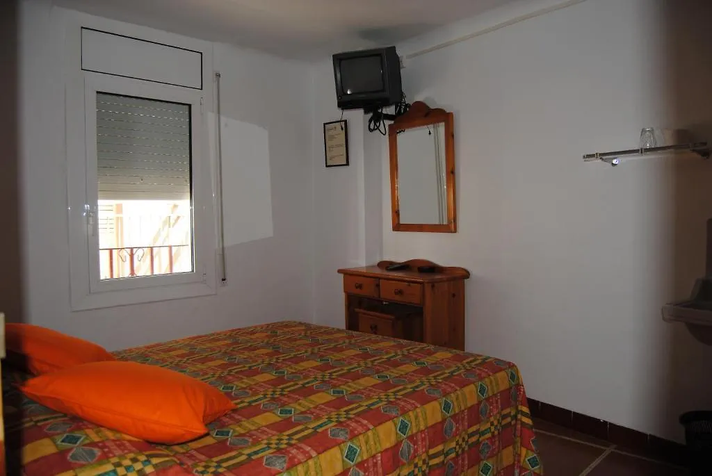 Hostal Colonia Roses Spain